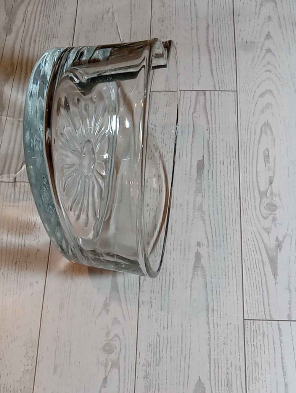 Clear Heart-Shaped Glass Decorative Bowl - Picture 4 of 4